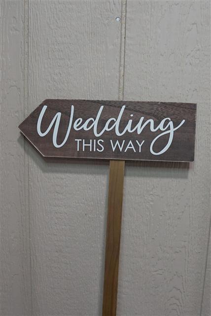 Wedding decor available at Destiny Ranch Events, Bushnell FL — item 1