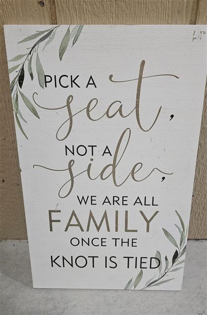 Wedding decor available at Destiny Ranch Events, Bushnell FL — item 17